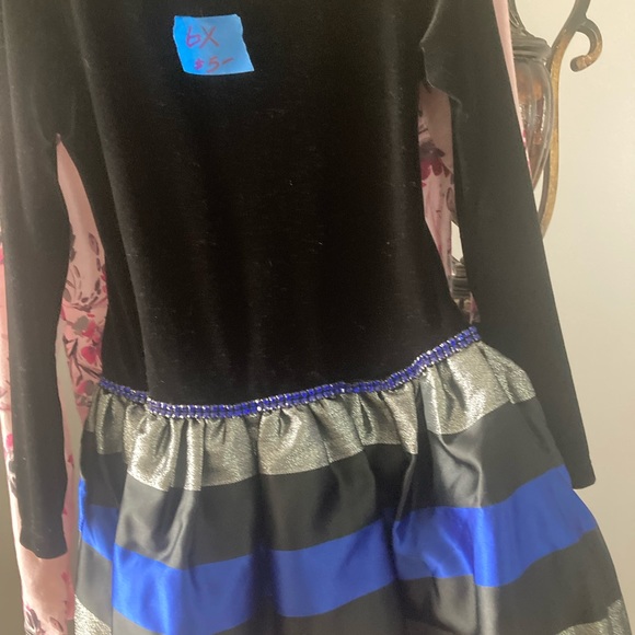 GIRLS DRESSES - Picture 5 of 9